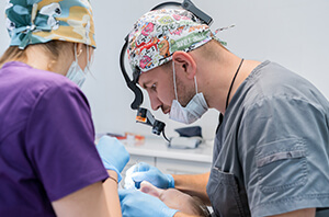 acilen-dis-hekimine-gorunmeniz-gerektigini-gosteren-6-durum