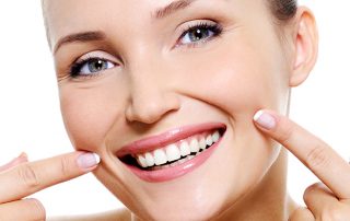 beyazlatilmis-dislerin-bakimi-nasildir-uniqdent-blog-320×202 beyazlatilmis-dislerin-bakimi-nasildir-uniqdent-blog-320x202