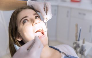 gomulu-dis-tedavisi-nasil-yapilir-320×202 gomulu-dis-tedavisi-nasil-yapilir-320x202