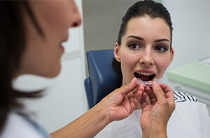 invisalign-hakkinda-sikca-sorulan-sorular invisalign-hakkinda-sikca-sorulan-sorular