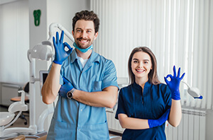 tam-seramik-kuron-protezi-nedir tam-seramik-kuron-protezi-nedir