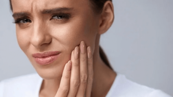 Diş Şişmesine Ne İyi Gelir? Dental Blog UniqDent
